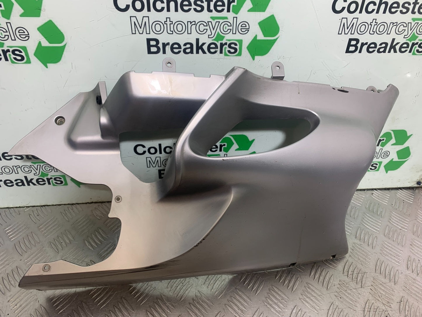 BMW K1200 K 1200 LT RIGHT LOWER FAIRING  YEAR 1999-07 (CMB1271)