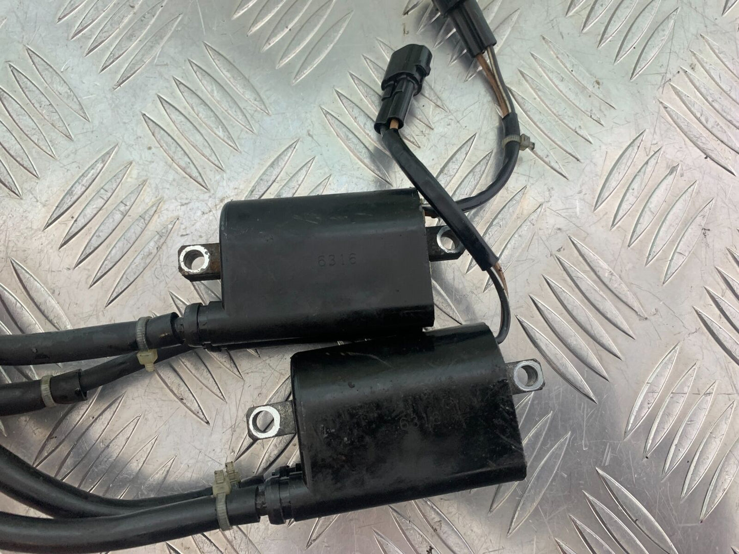 SUZUKI DL 650 V-STROM COILS AND CAPS  YEAR 2016 (STOCK 996)