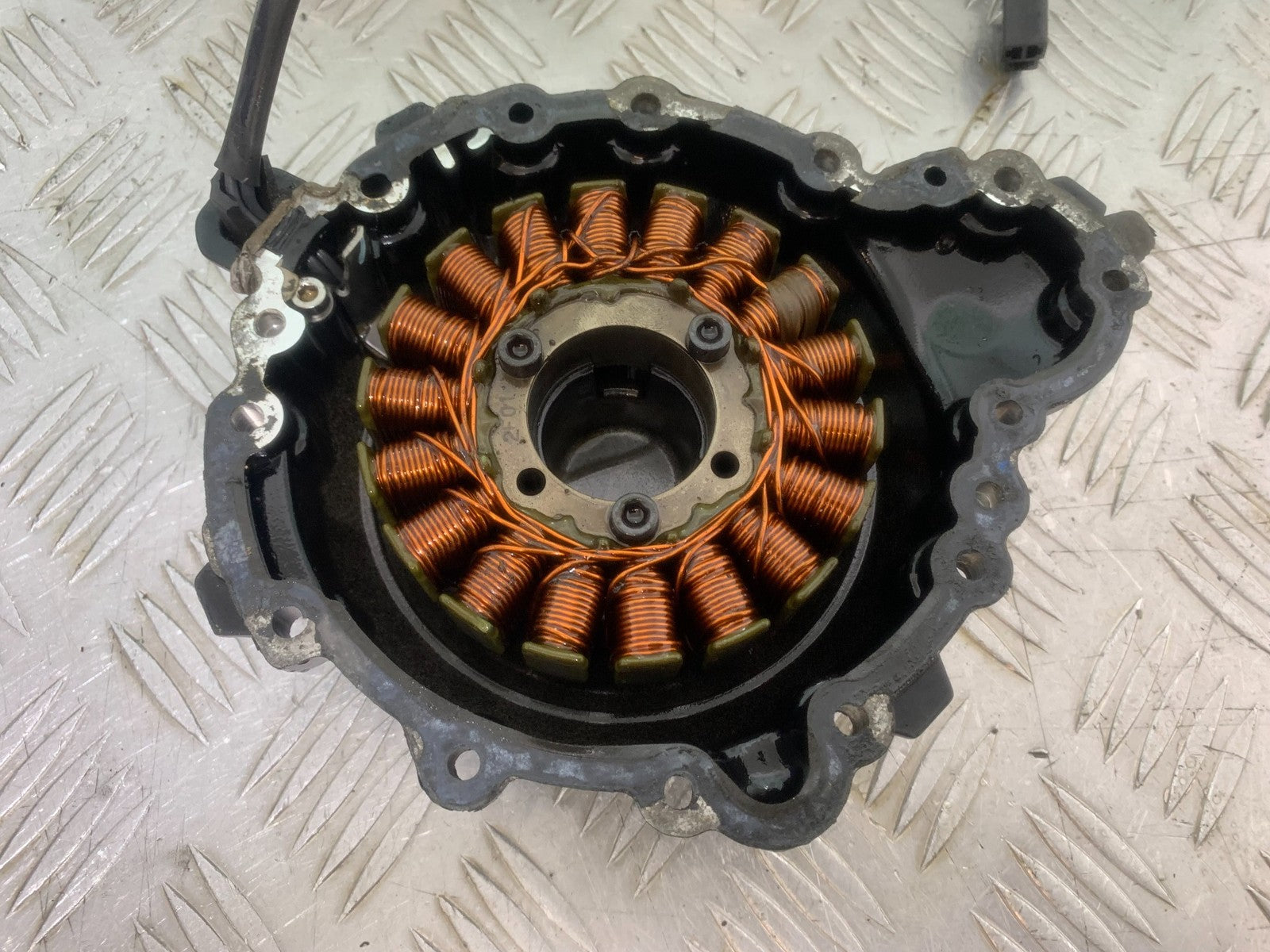 TRIUMPH 1050 SPRINT GT GENERATOR AND COVER   YEAR 2010-2016 (CMB1250)