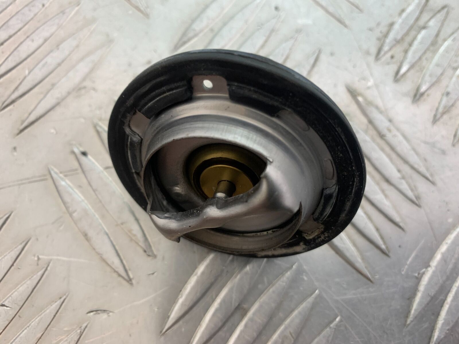 TRIUMPH THUNDERBIRD 1600 THERMOSTAT YEAR 2011 (CMB1107)