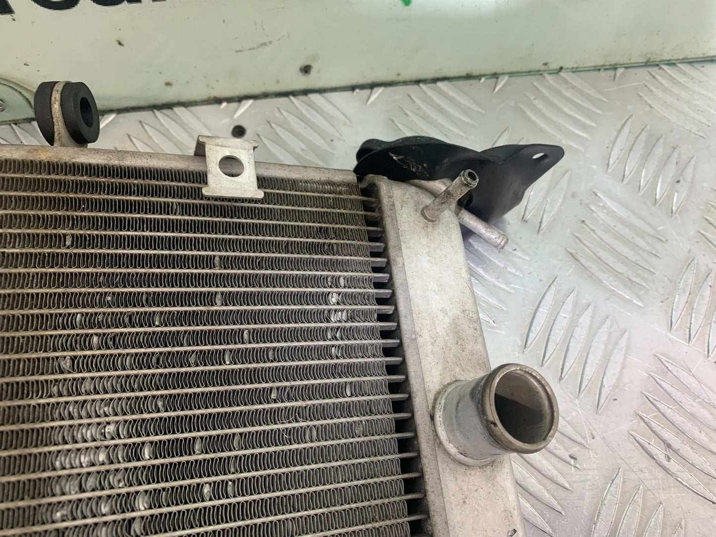 KAWASAKI ZX6R RADIATOR YEAR 2009-2012 (CMB1136)