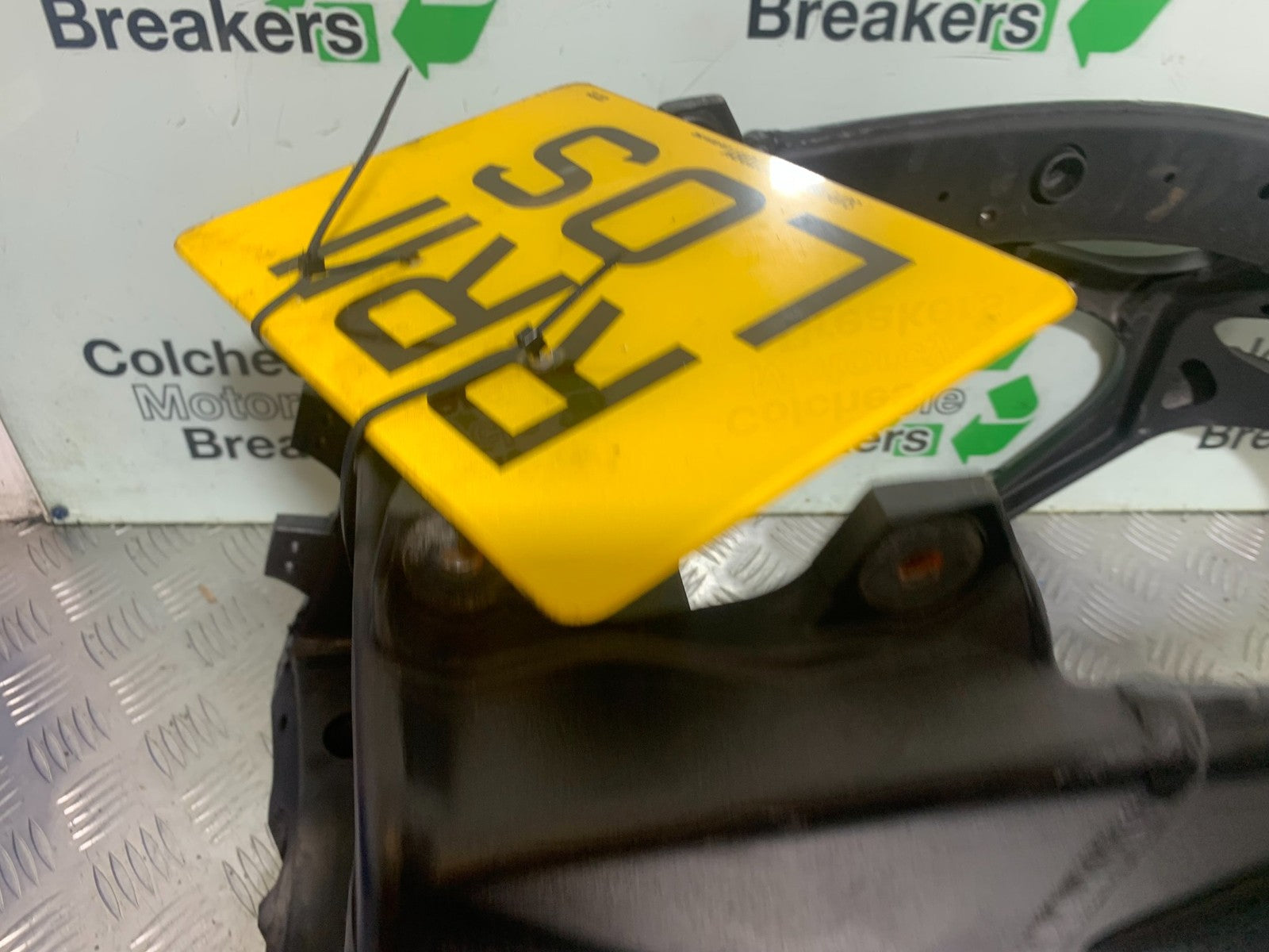 YAMAHA YZF R1 14 B BIG BANG FRAME REG LOG BOOK   2009-14 (CMB1175)