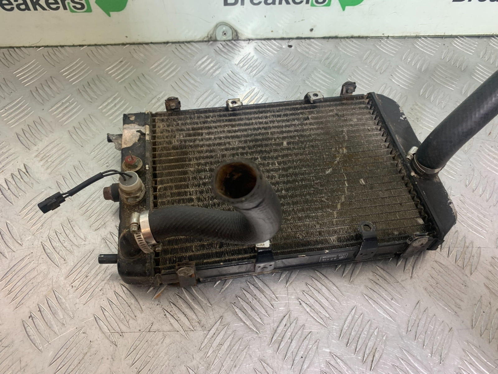 KAWASAKI VN1500 CLASSIC RADIATOR   YEAR 1999 -2006 (CMB1166)