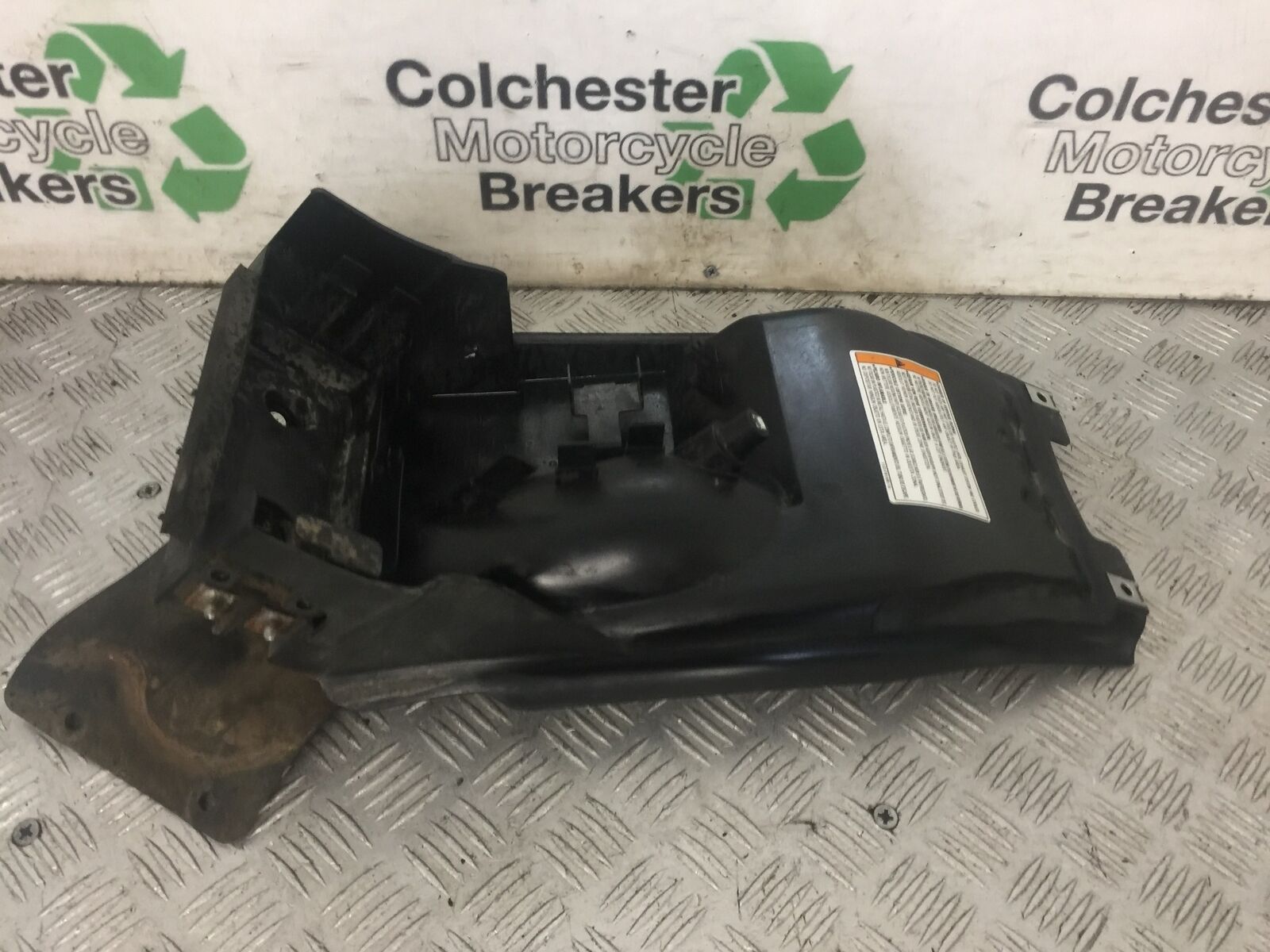YAMAHA XT660Z TENERE INNER REAR MUDGUARD  YEAR 2012  (STOCK 863)
