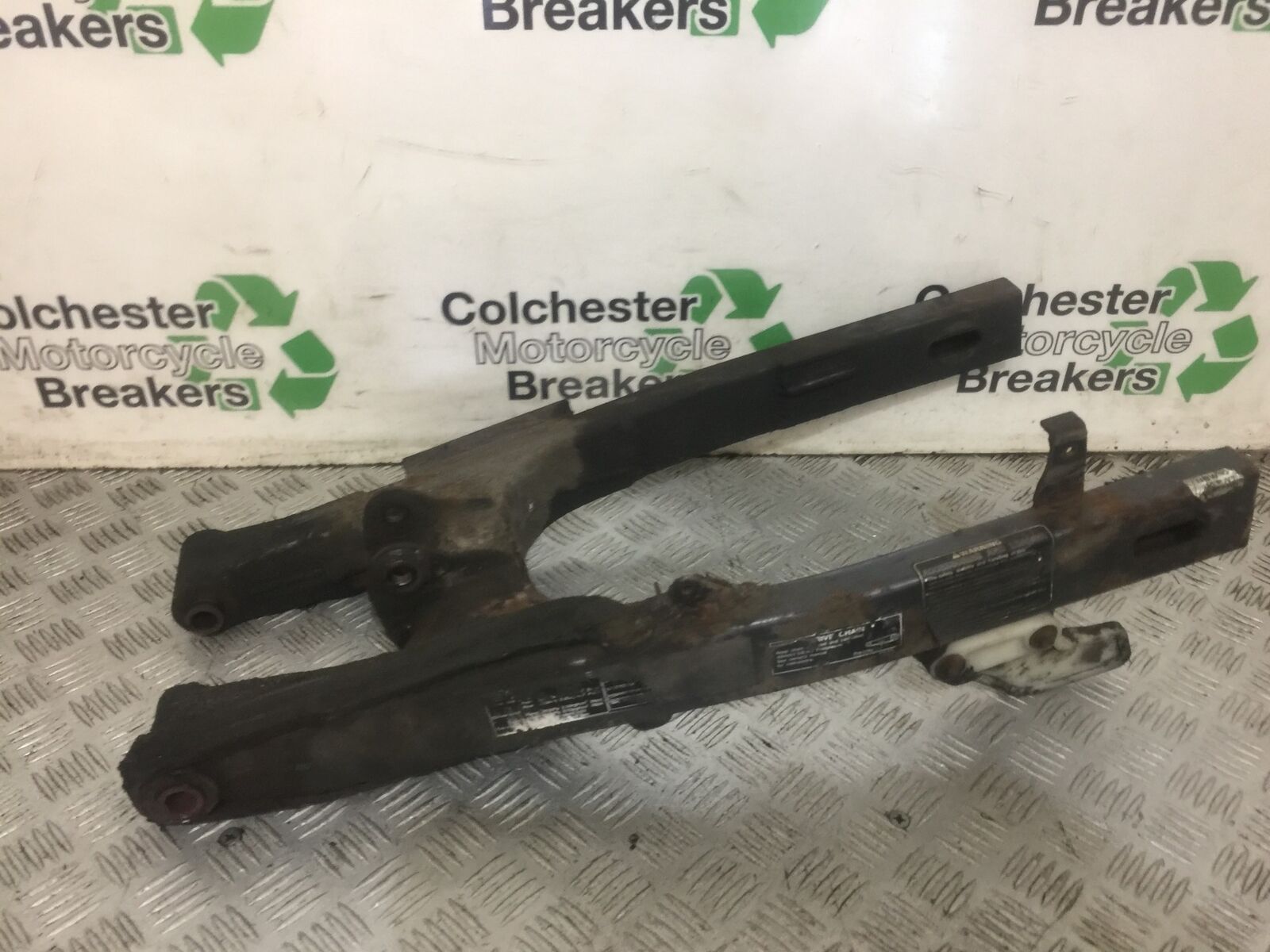 HONDA XL700 TRANSALP SWINGARM  2008-2012  (STOCK 727)