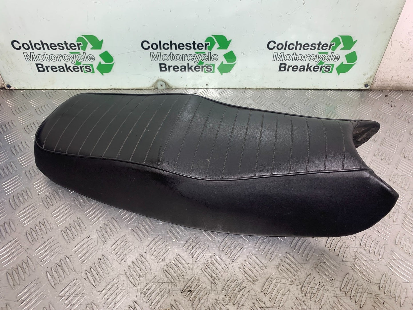 HONDA NTV 600 REVERE SEAT YEAR 1988-1996  (CMB1281)