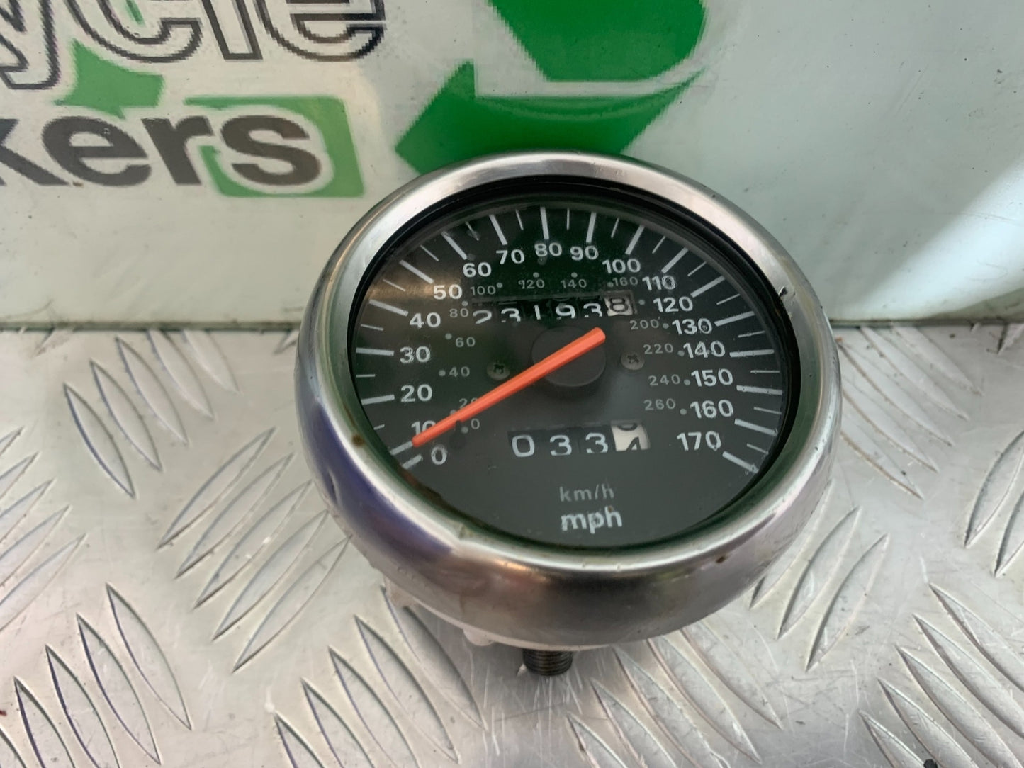SUZUKI GSF1200  GSF 1200 BANDIT SPEEDO  YEAR 1997-2000 (CMB1149)