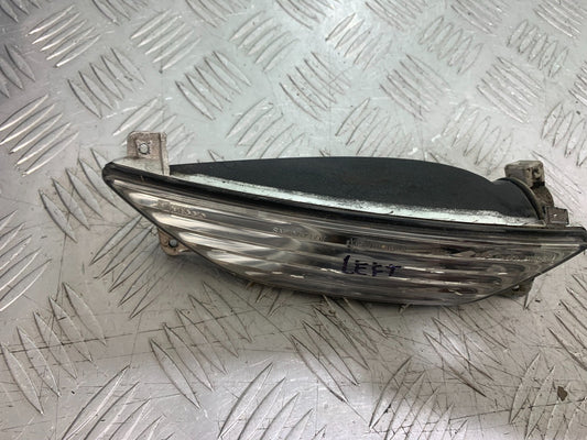 PIAGGIO MP3 250 ie FRONT LEFT INDICATOR  YEAR 2007 (CMB1307)