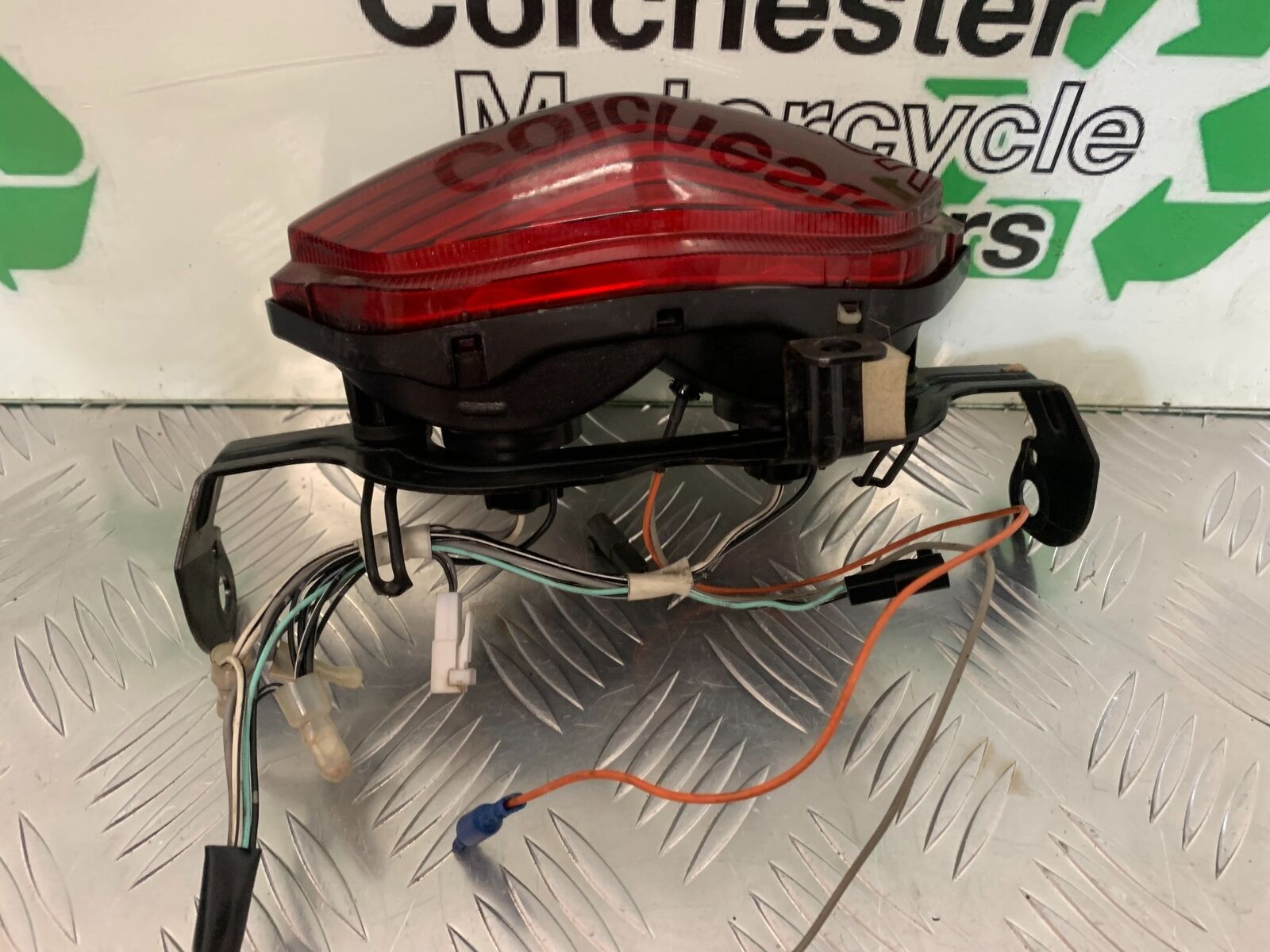 SUZUKI DL 650 V-STROM REAR LIGHT  YEAR 2006 2011 (STOCK 954)