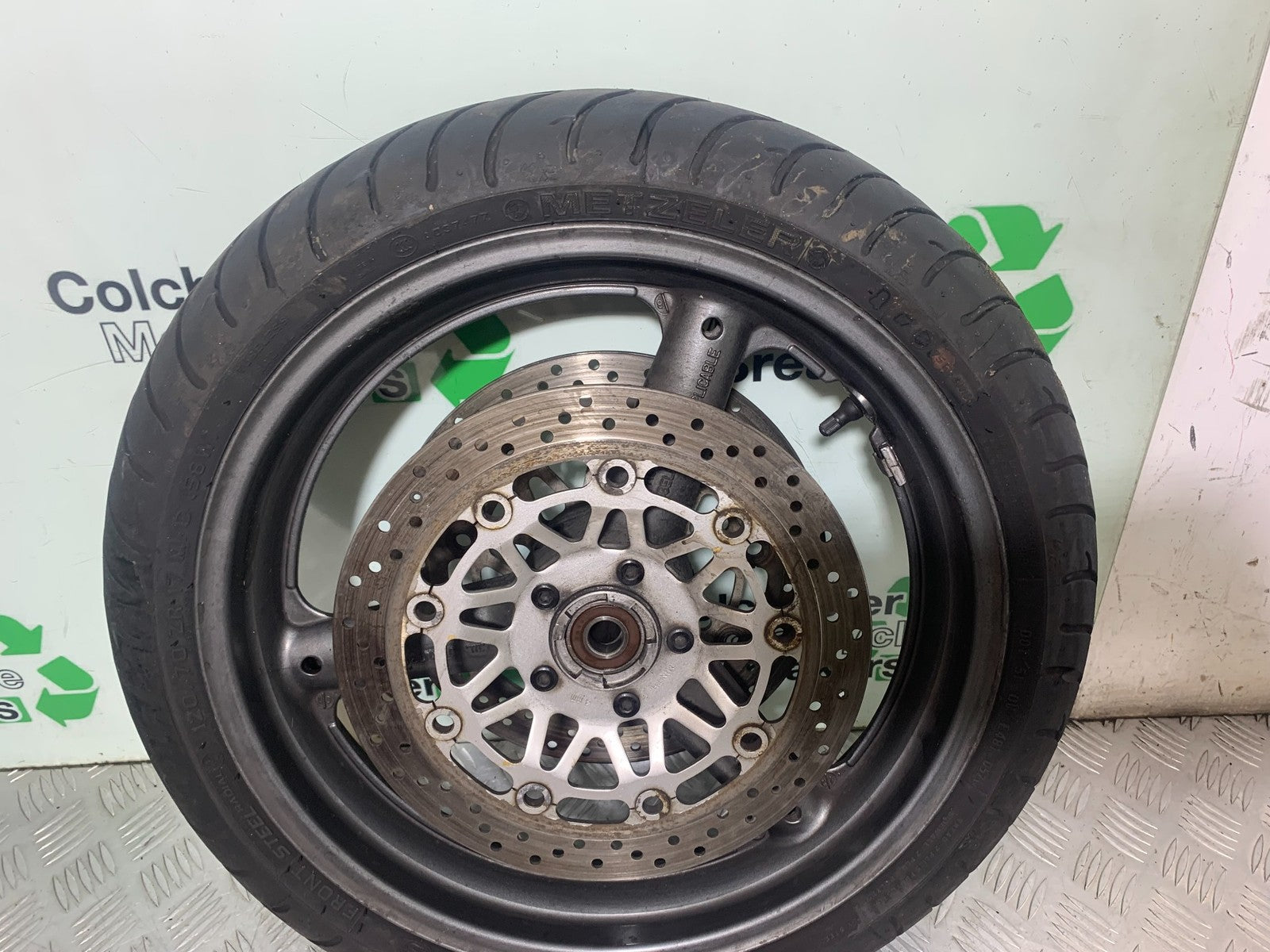 SUZUKI GSX750 INAZUMA FRONT WHEEL  YEAR 1998-2003 (CMB1308)