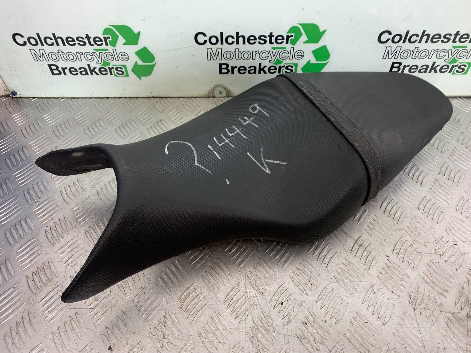 HONDA CB650F CB 650 FA-E SEAT  YEAR 2014-2017 (CMB1226)