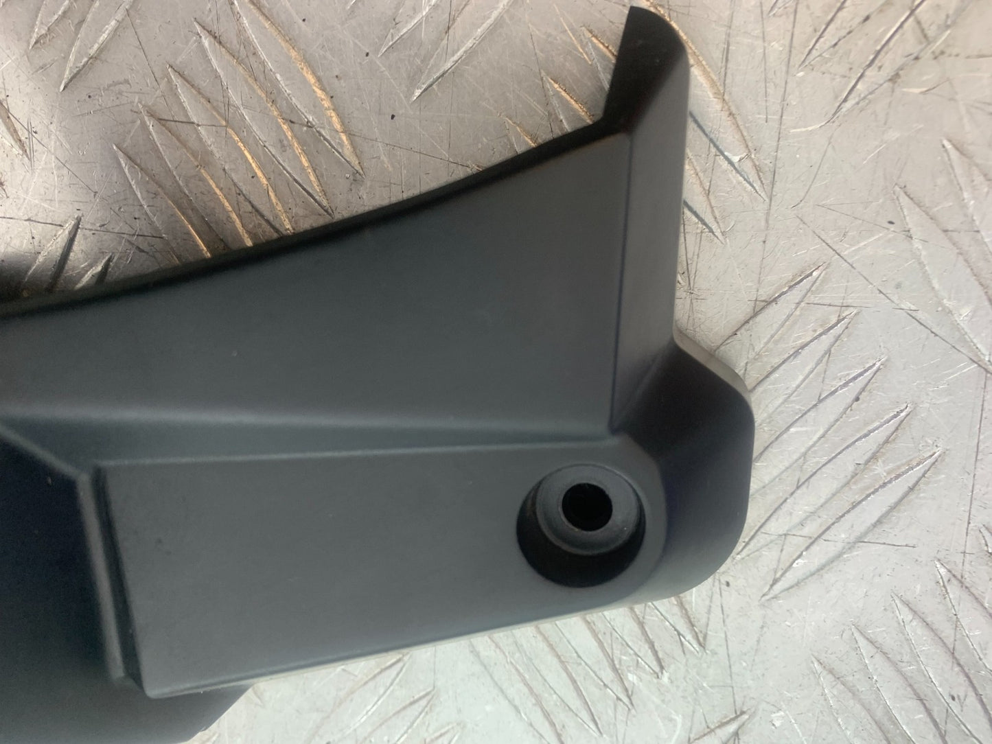 APRILIA SL750 SL 750 SHIVER LOWER CLOCK COVER  YEAR 2008-2016 (CMB1242)