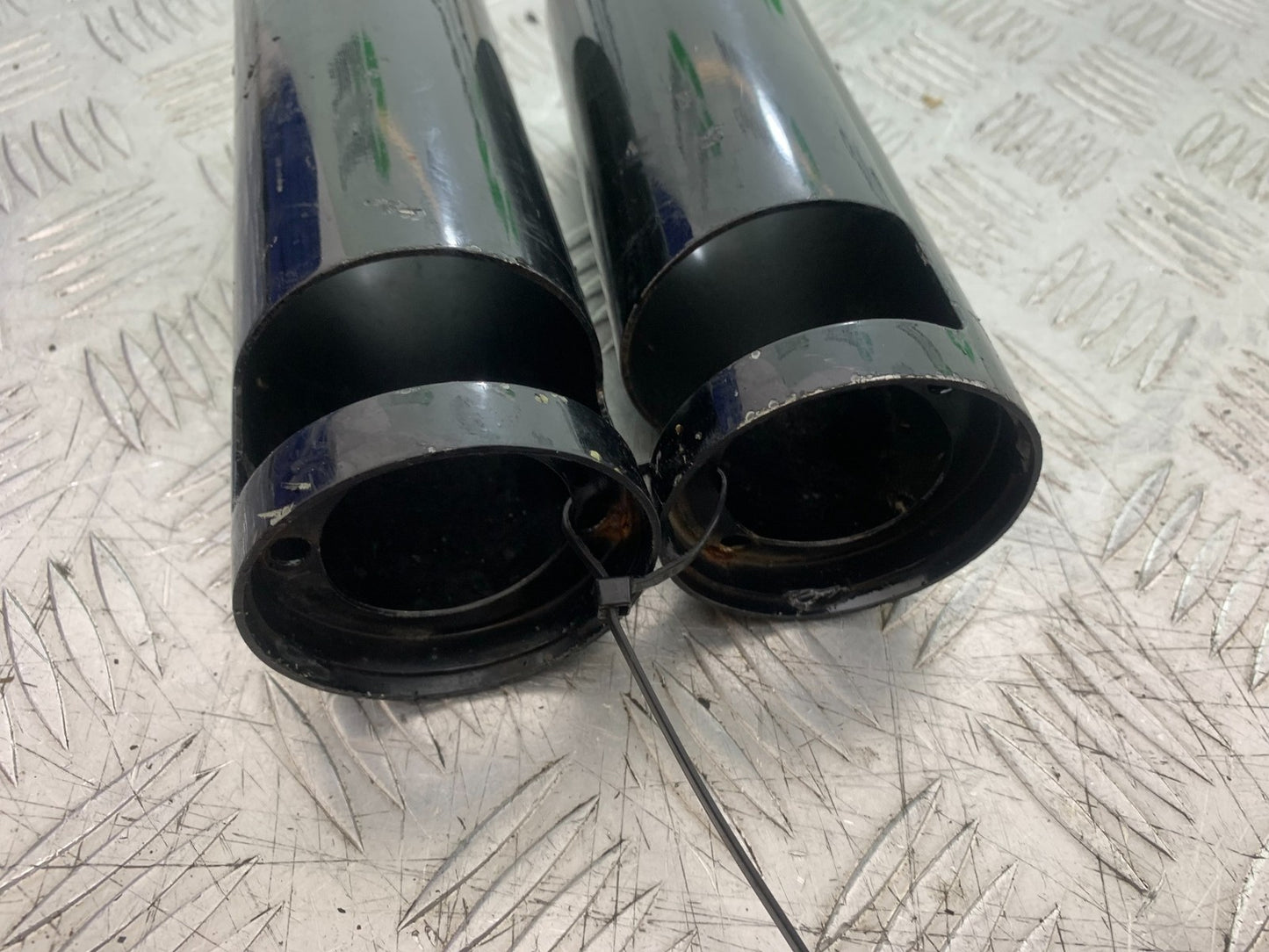 BSA 650 GOLD STAR FORK COVERS   YEAR 2022-2025 (CMB1262)