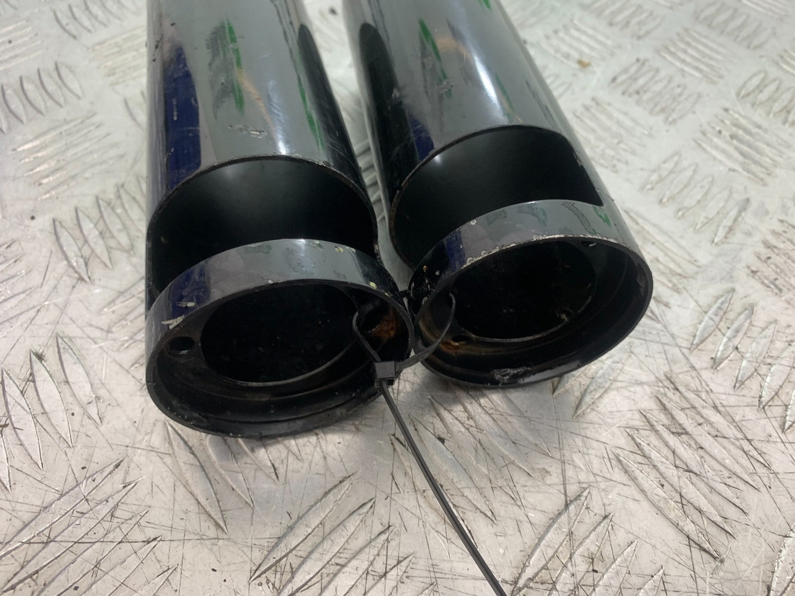 BSA 650 GOLD STAR FORK COVERS   YEAR 2022-2025 (CMB1262)