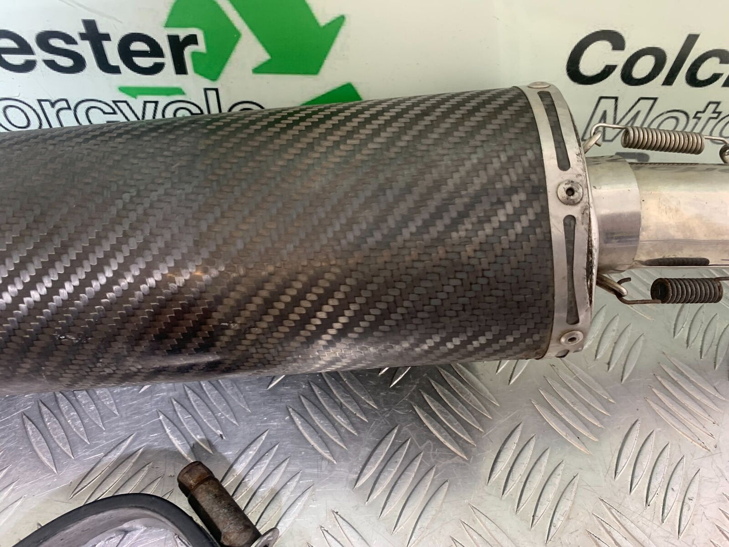 YAMAHA YZF600 YZF 600 THUNDERCAT CARBON RACE SILENCER   1996-2003 (CMB1046)