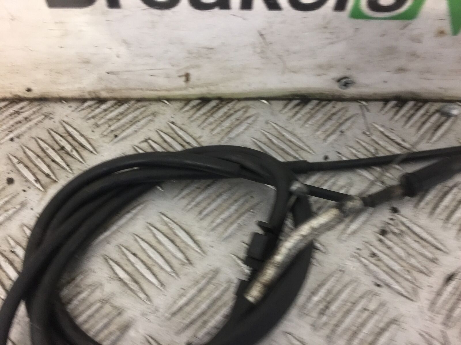 KAWASAKI 650 VERSYS THROTTLE CABLES  YEAR 2011 (STOCK 478) ABS