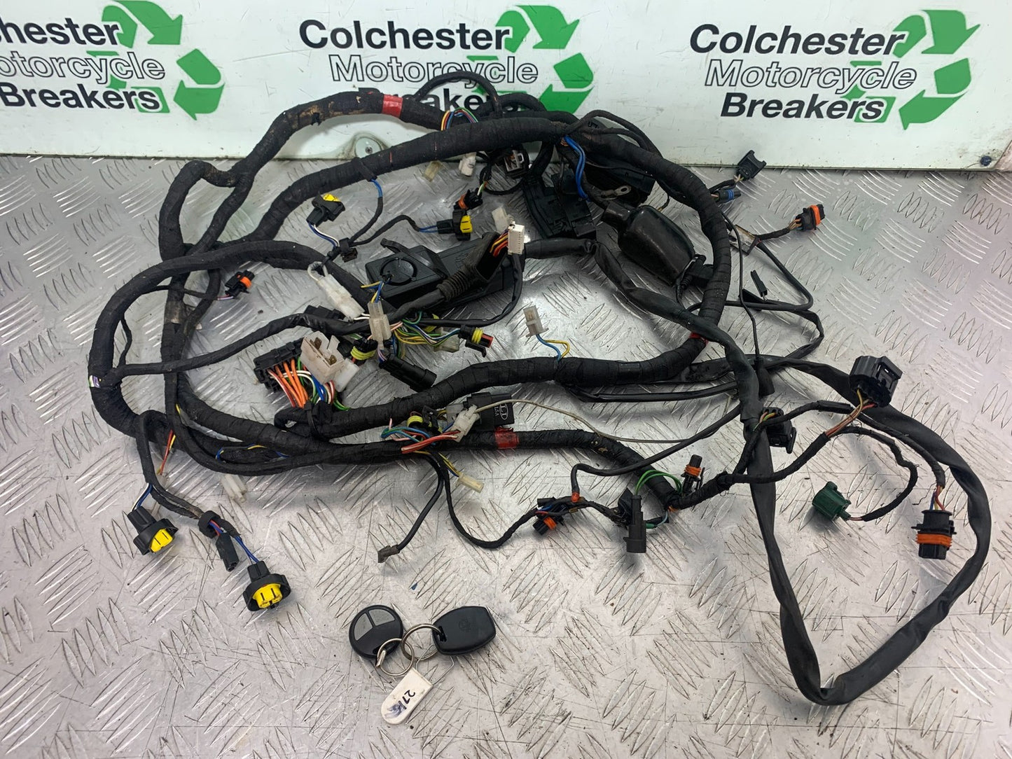 APRILIA RSV1000 R FACTORY WIRING LOOM (ALARM FITTED)  2004-09 (CMB1203)