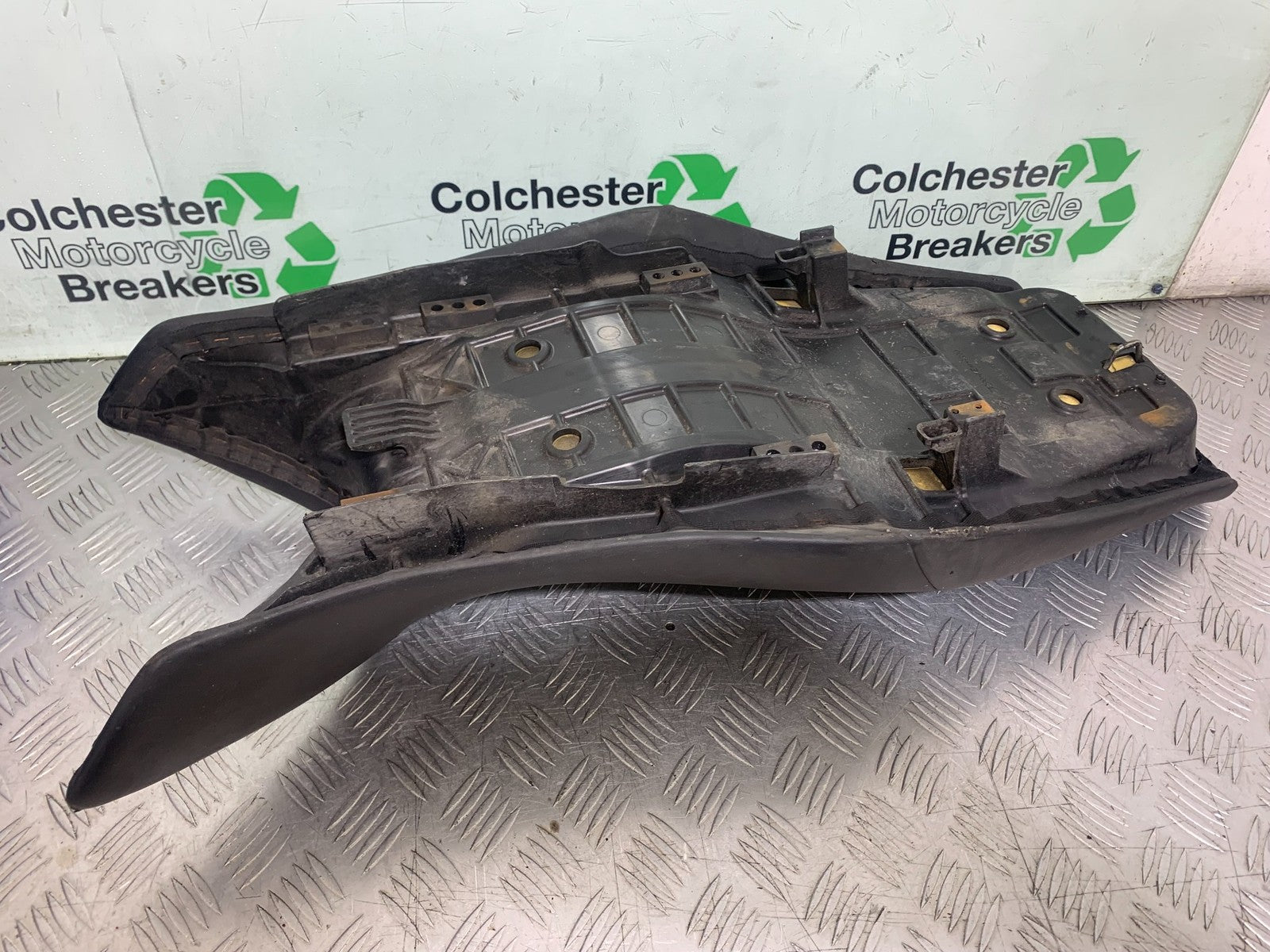 HONDA NT 700 V DEAUVILLE SEAT   YEAR 2006-2011 (CMB1211)