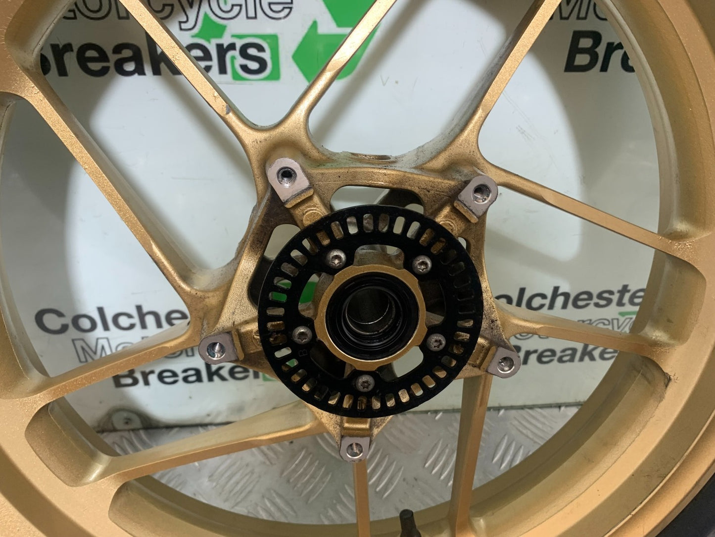 YAMAHA XSR900 XSR 900 FRONT WHEEL  YEAR 2022-2024 (CMB1215)