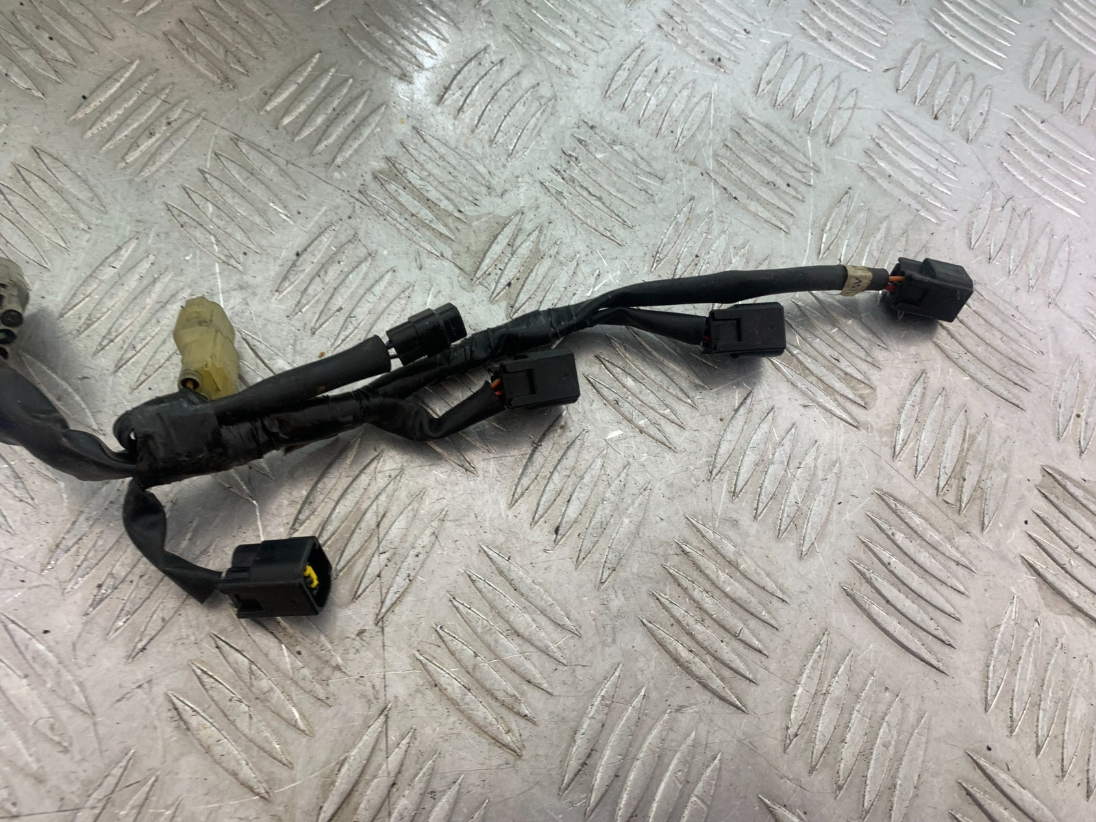 YAMAHA YZF R1 SUBLOOM  YEAR 2004-2006 (CMB1155)
