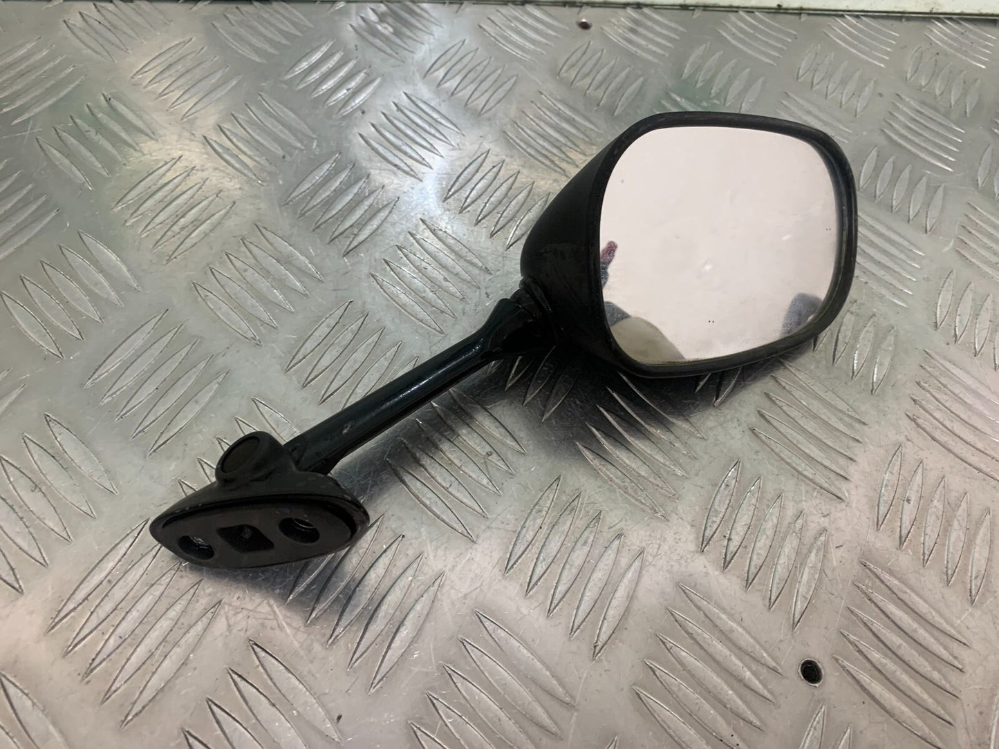 SUZUKI SV1000 SV 1000 K4 RIGHT MIRROR YEAR 2004 (STOCK 990)