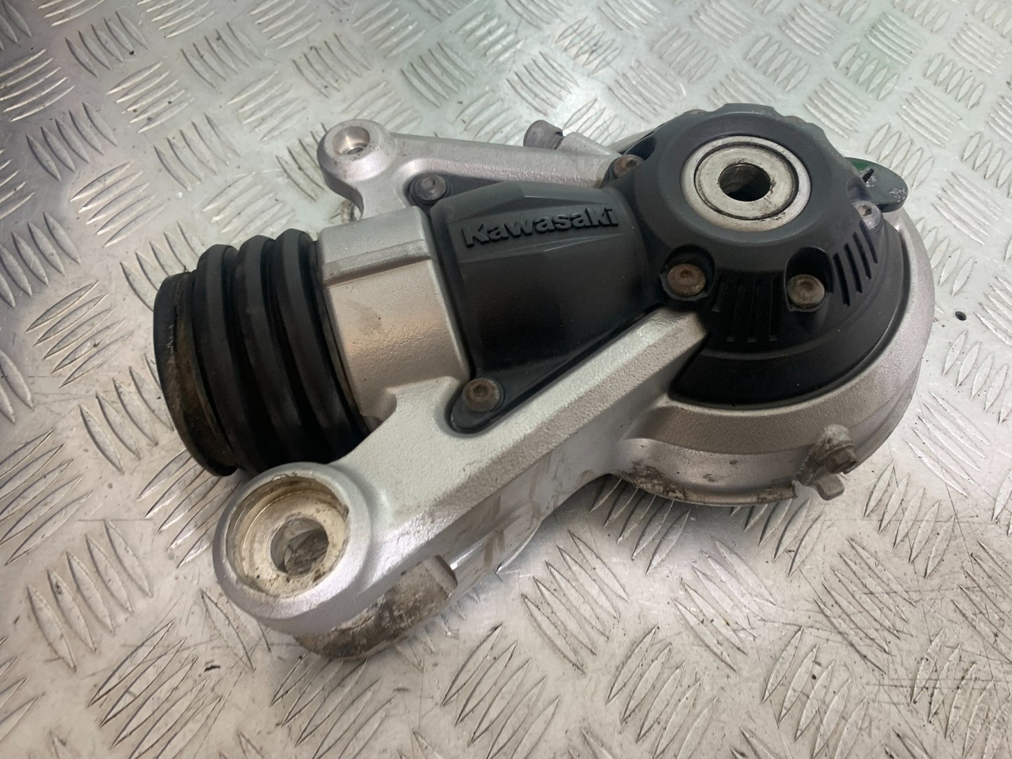 KAWASAKI GTR1400 GTR 1400 REAR DIFF   YEAR 2007-2009 (CMB1174)