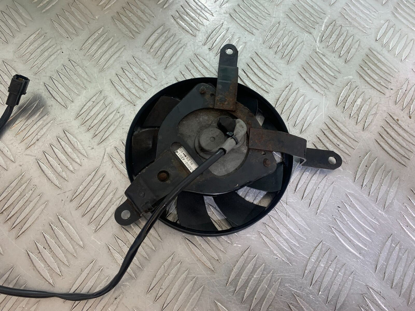 YAMAHA XJ6 XJ6-S RADIATOR FAN   YEAR 2009-2015  (CMB1070)