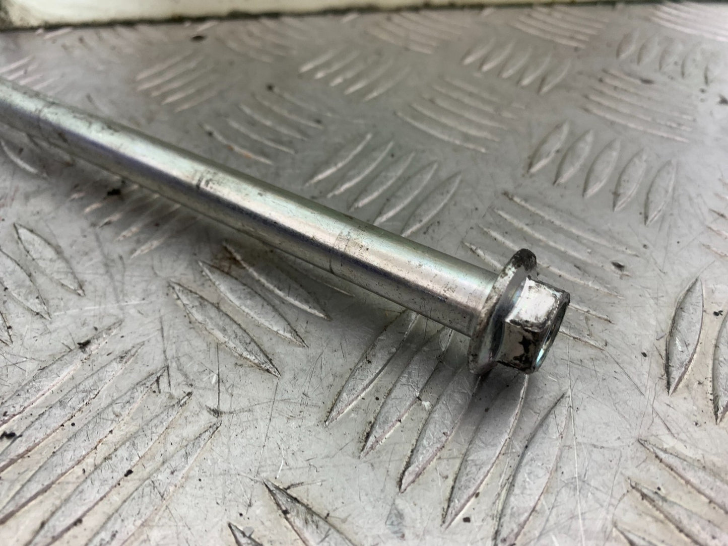 KYMCO CK1 125 REAR SWINGARM SPINDLE YEAR 2014 - 2016 (CMB1181)