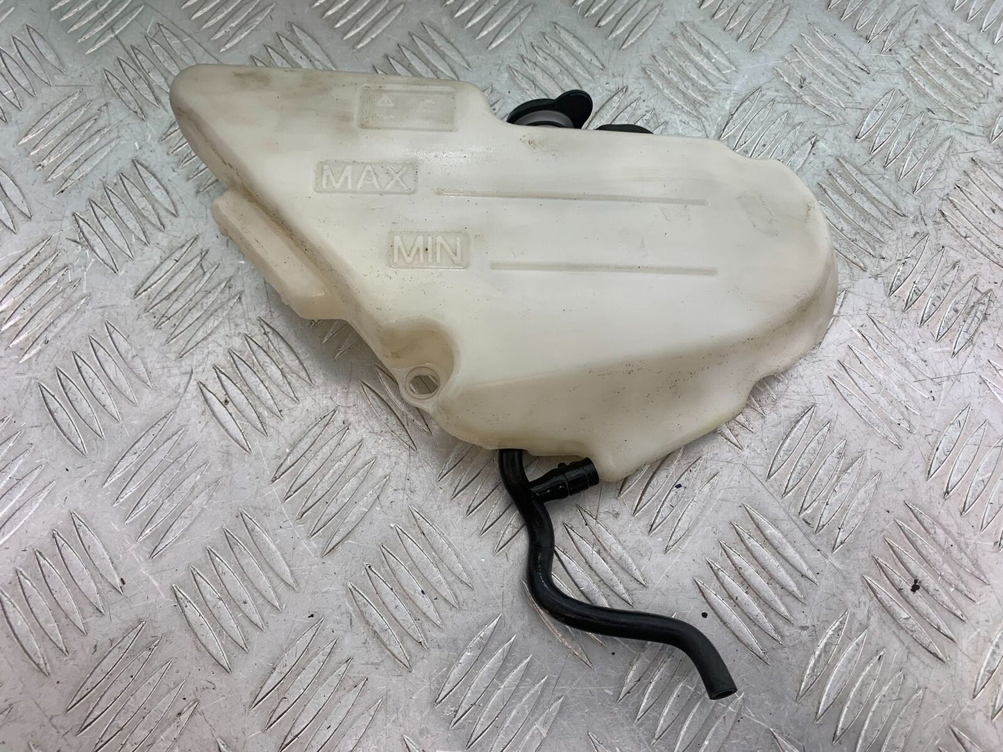 TRIUMPH THUNDERBIRD 1600 COOLANT BOTTLE YEAR 2011 (CMB1107)