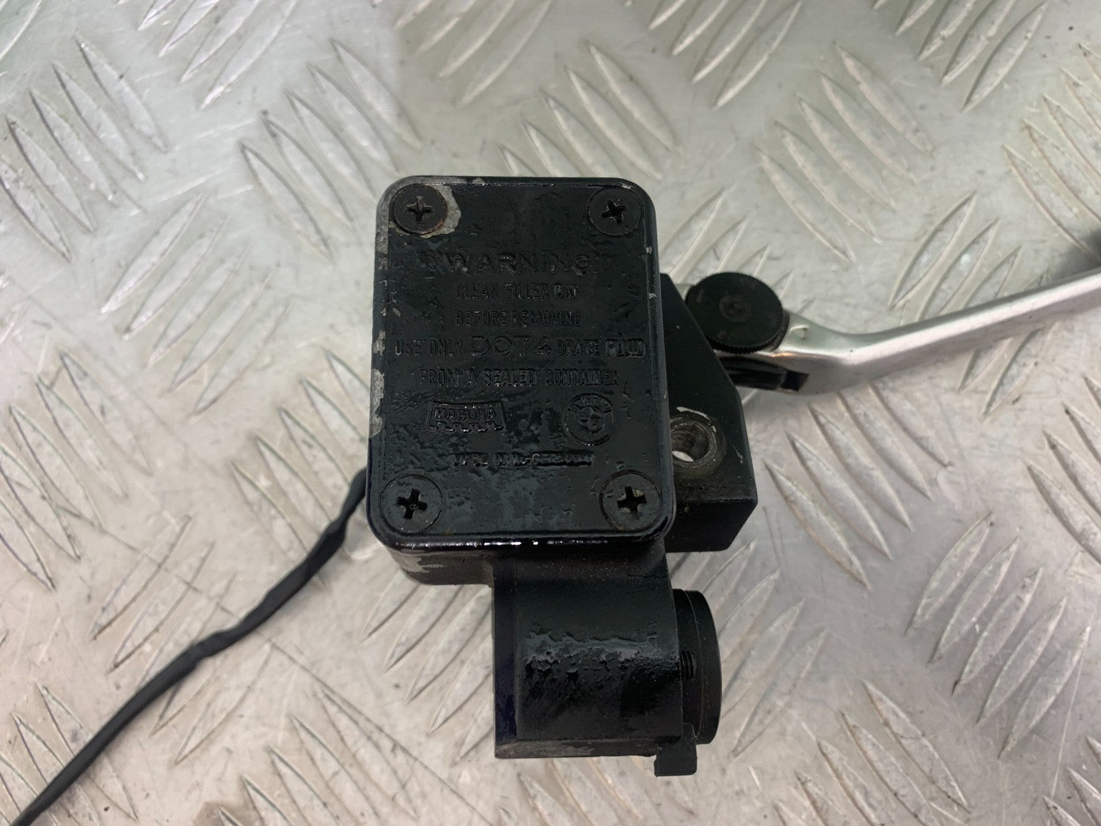 BMW R850 R R850R FRONT BRAKE MASTER CYLINDER  YEAR 1994-2002 (CMB1170)