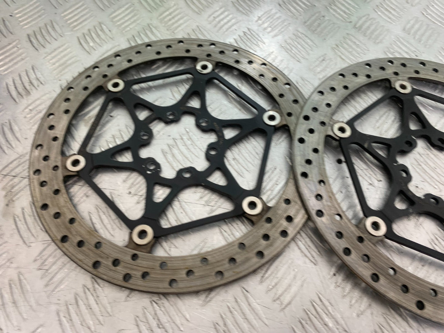 APRILIA TUONO 1000 V4R FRONT BRAKE DISCS   YEAR 2011-13  (CMB1331)