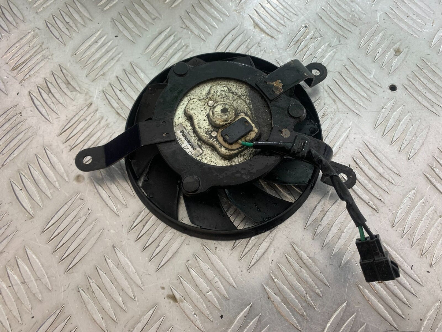 TRIUMPH TIGER 800 RADIATOR FAN   YEAR 2011-2014 (CMB1113)