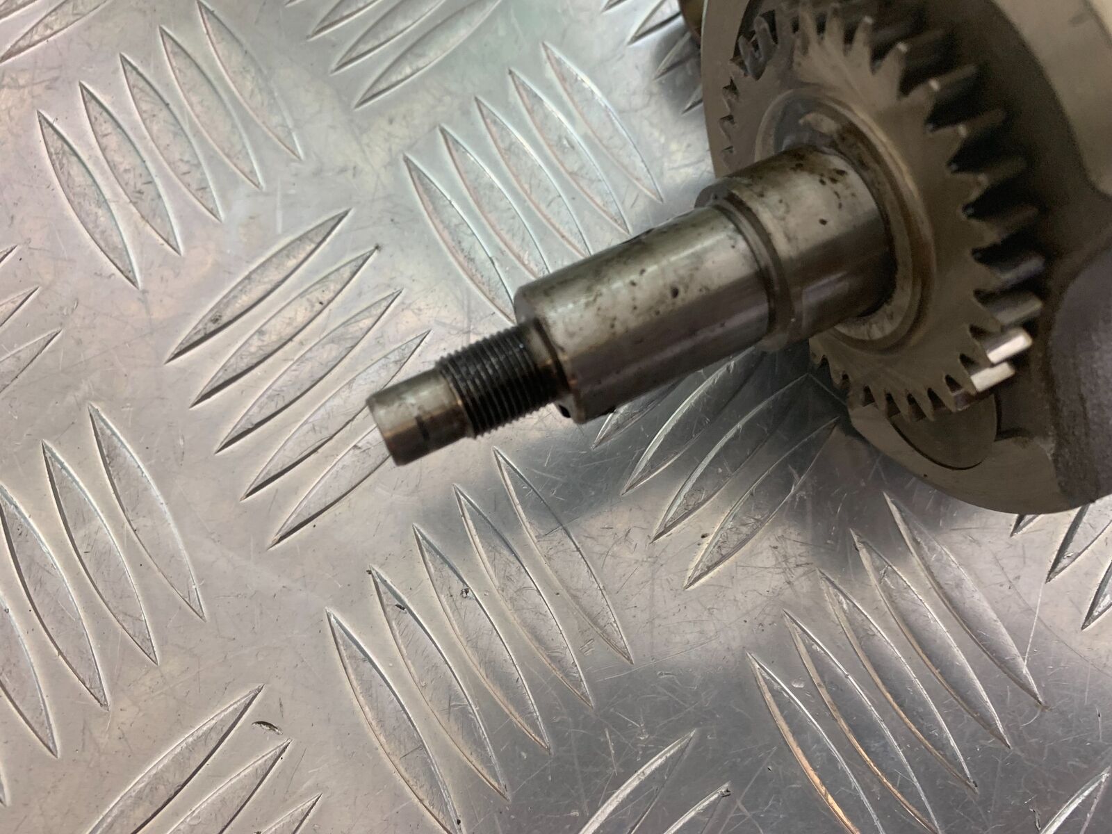 YAMAHA XT125X XT125 X CRANKSHAFT  YEAR 2008 (STOCK 857)
