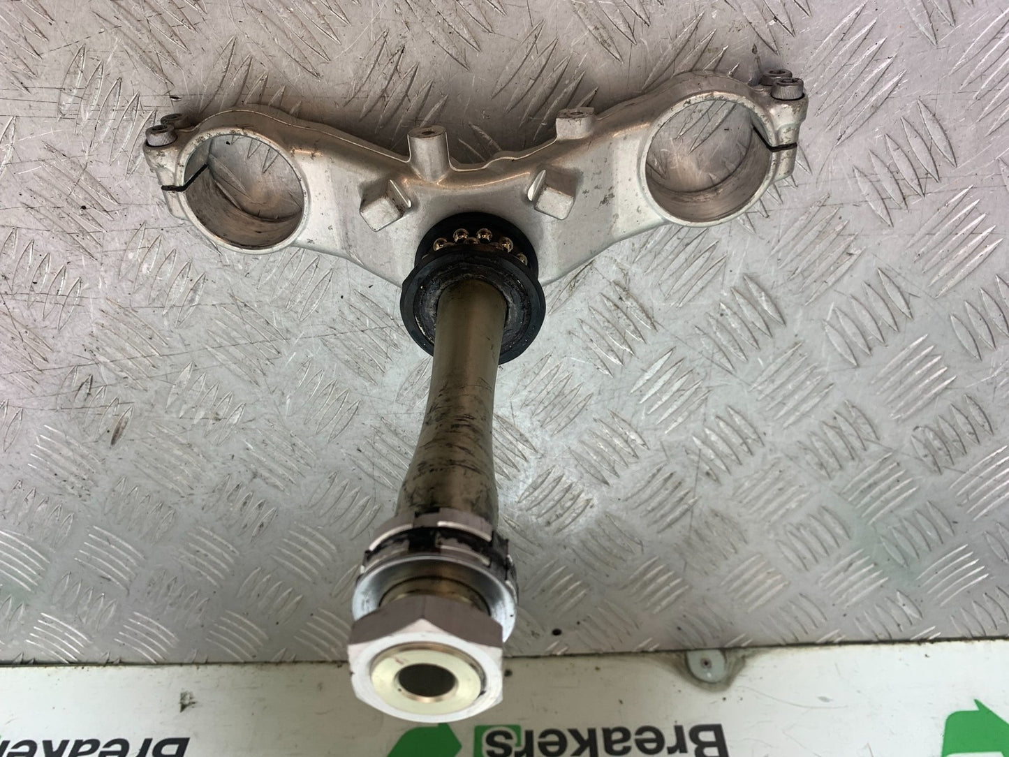 YAMAHA YZF R1 4XV BOTTOM YOKE  YEAR 1998-99 (CMB1291)