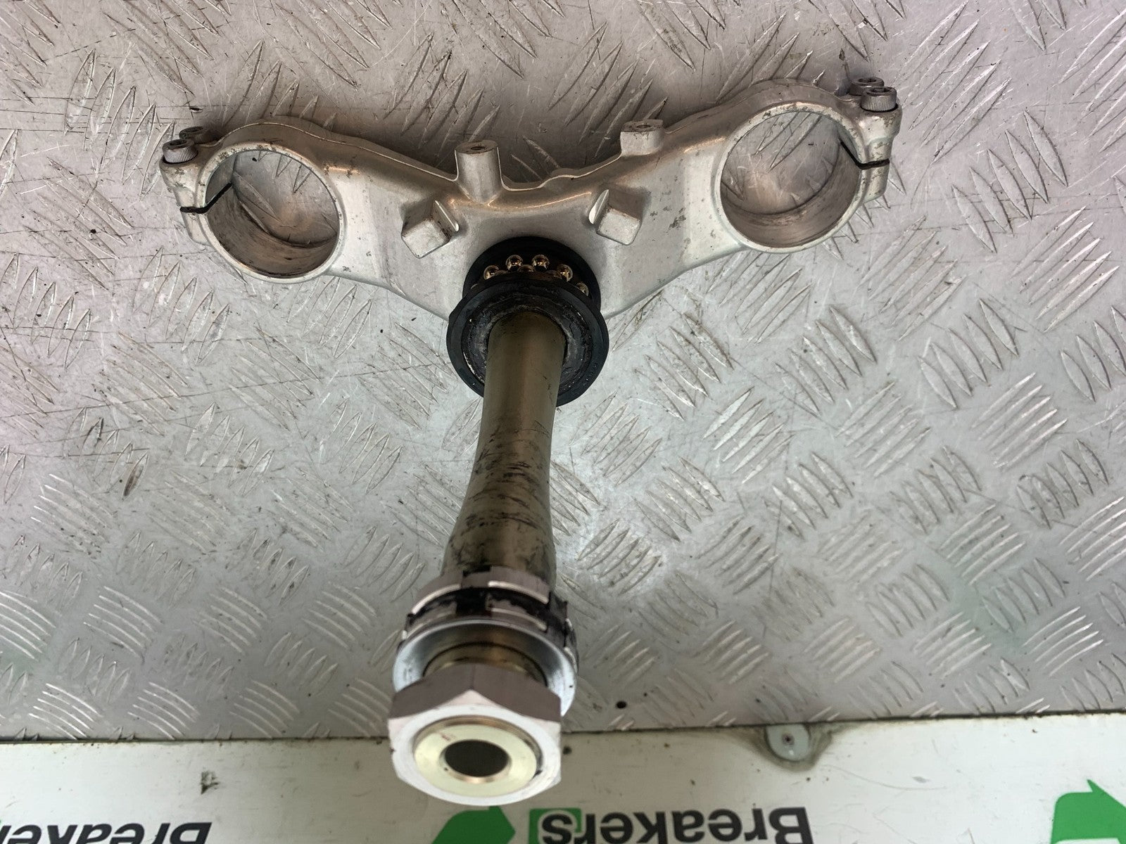 YAMAHA YZF R1 4XV BOTTOM YOKE  YEAR 1998-99 (CMB1291)