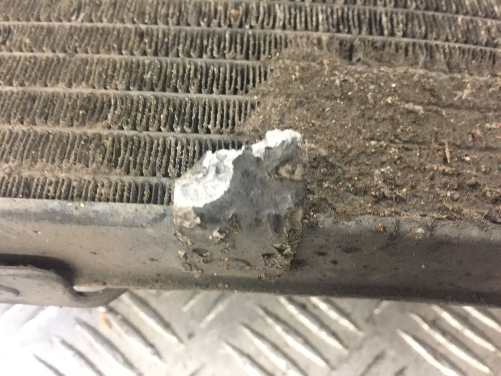 HONDA HONDA CBR400 RR RADIATOR YEAR 1990-95(STOCK 624)