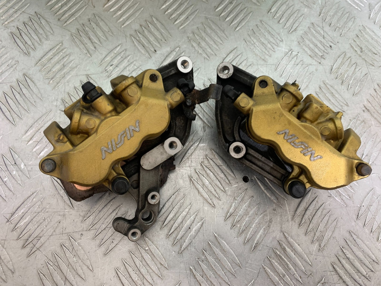HONDA CBF600 CBF 600 FRONT BRAKE CALIPERS  YEAR 2004 -07 (CMB1247)