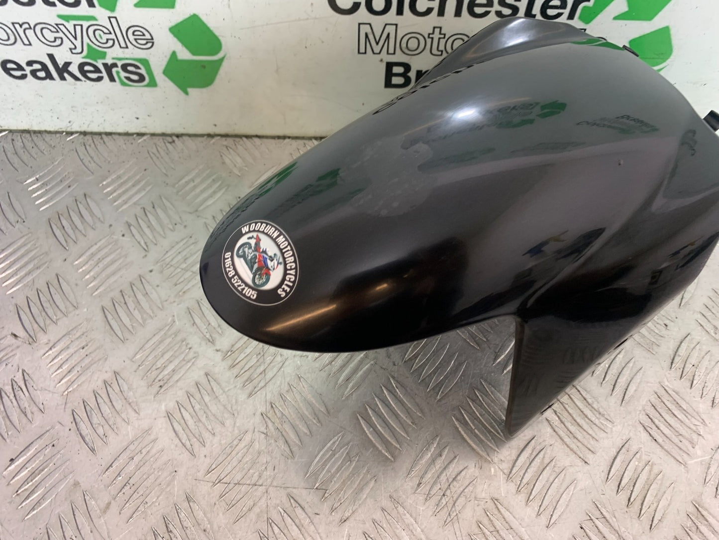 TRIUMPH SPEED TRIPLE R 1050 FRONT MUDGUARD   2009 (CMB1183)