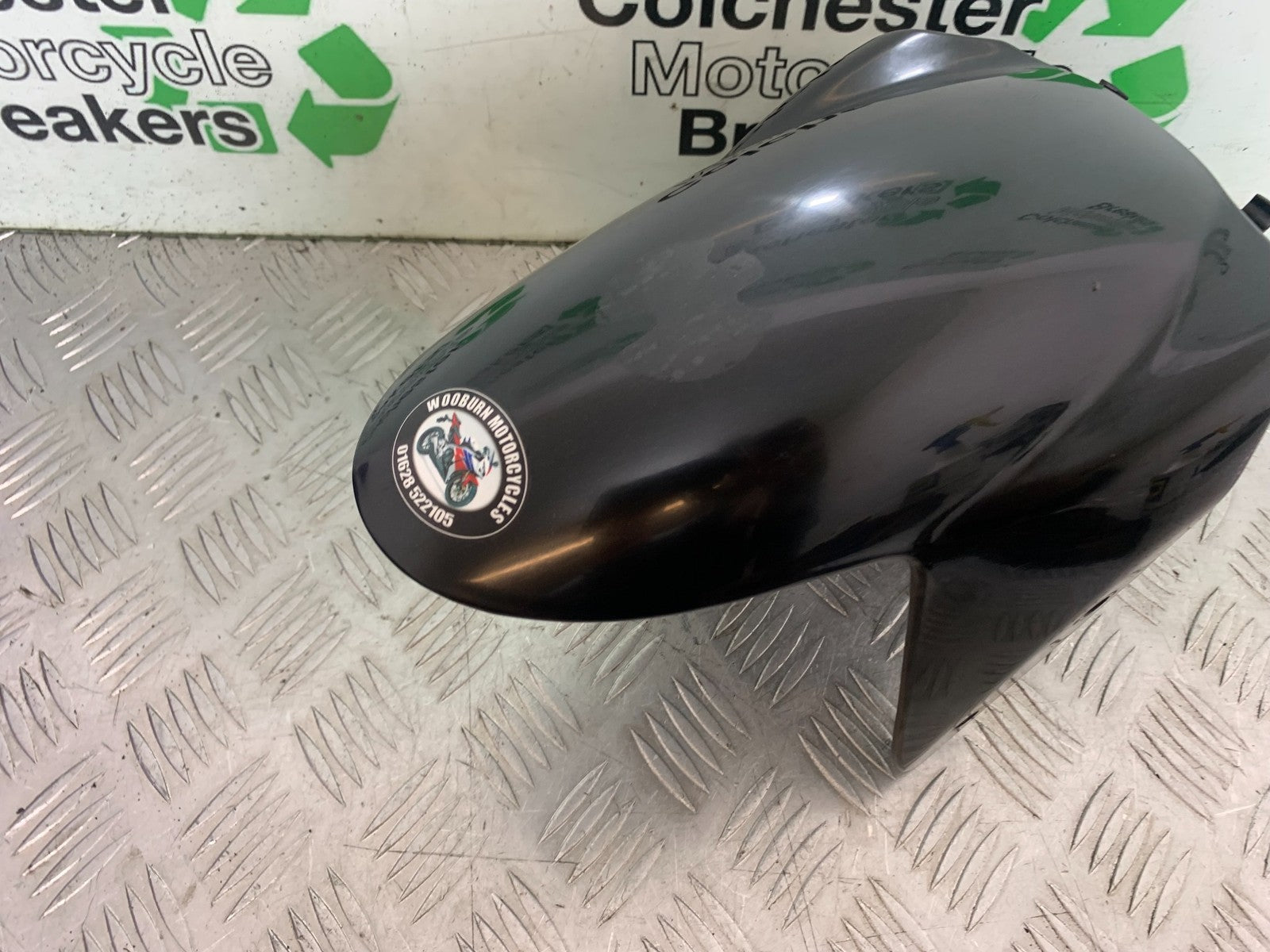 TRIUMPH SPEED TRIPLE R 1050 FRONT MUDGUARD   2009 (CMB1183)