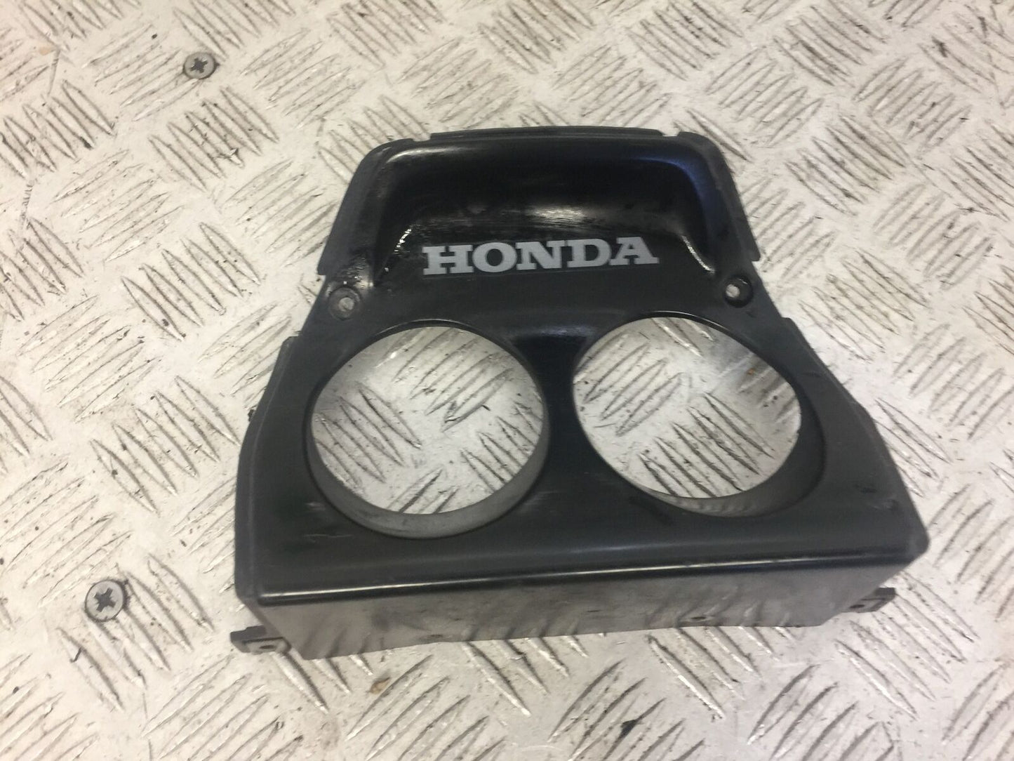 HONDA HONDA CBR400 RR REAR LIGHT SURROUND  YEAR 1990-95(STOCK 624)