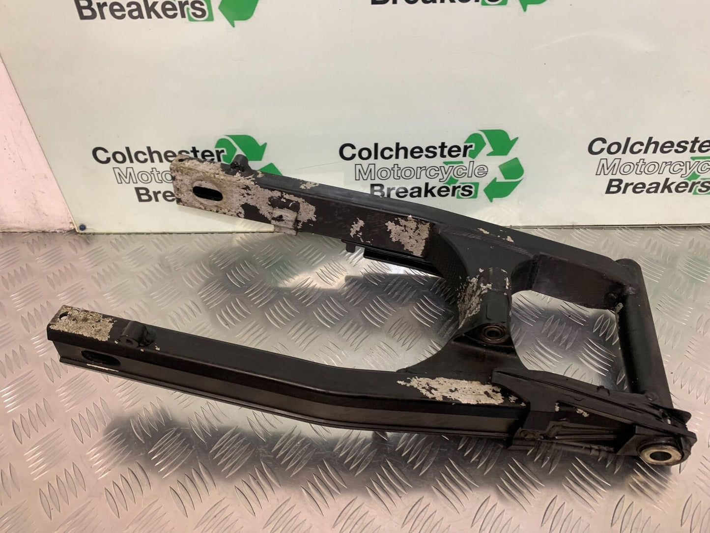 SUZUKI DL 650 V-STROM SWINGARM  YEAR 2006 2011 (STOCK 954)
