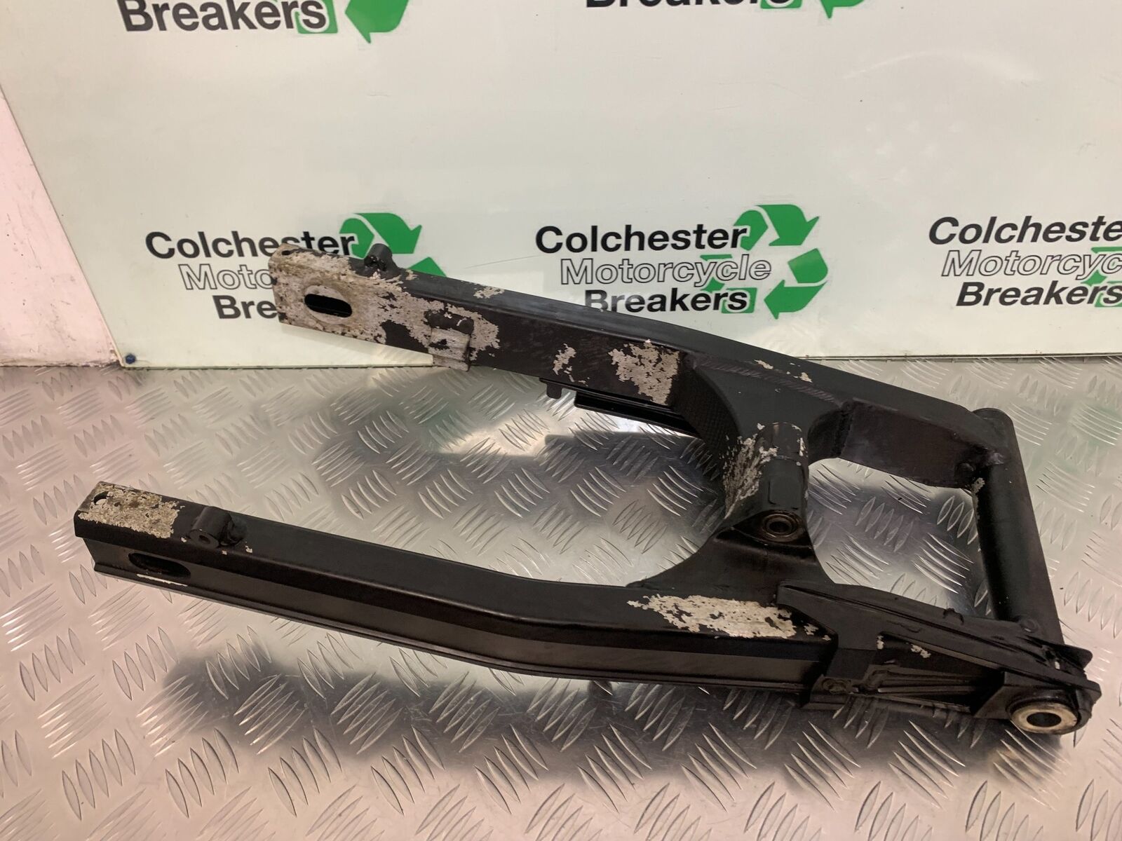 SUZUKI DL 650 V-STROM SWINGARM  YEAR 2006 2011 (STOCK 954)