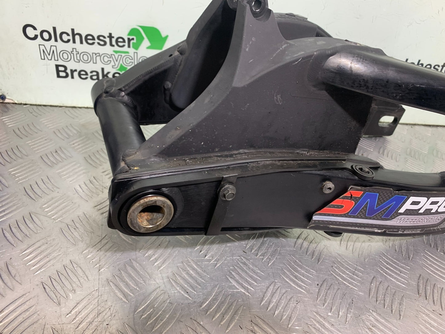 HONDA CBR1000 rr FIREBLADE SWINGARM 2008-2011 (CMB1253)