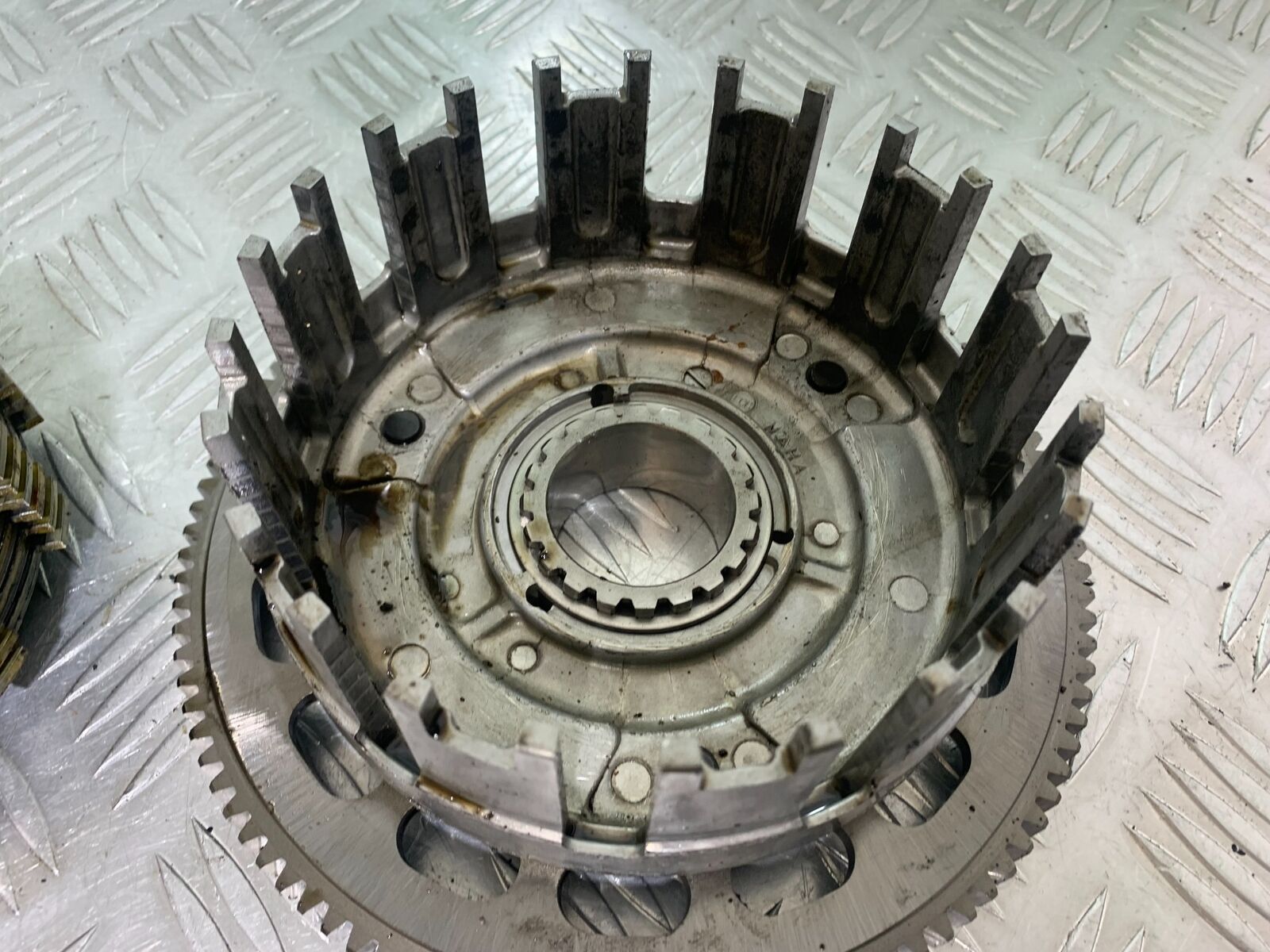 TRIUMPH 955i SPRINT ST CLUTCH  YEAR 1999-2004 (STOCK 735)