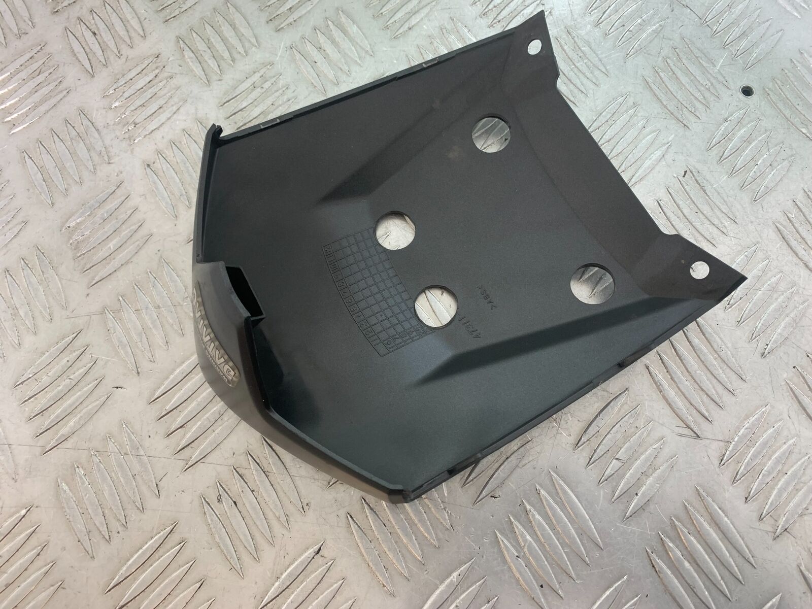 SUZUKI AN400 AN 400 BURGMAN TAIL PIECE JOINER YEAR 2017-2024 (CMB1118)