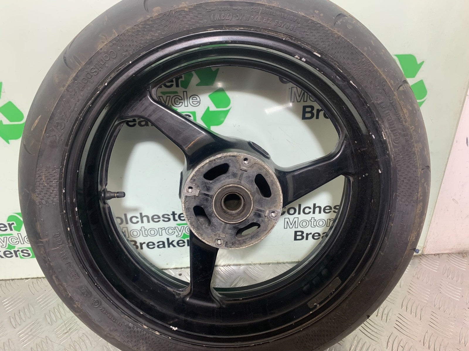 HONDA CBR600 CBR 600 RR REAR WHEEL  YEAR 2003-2004 CMB1173)