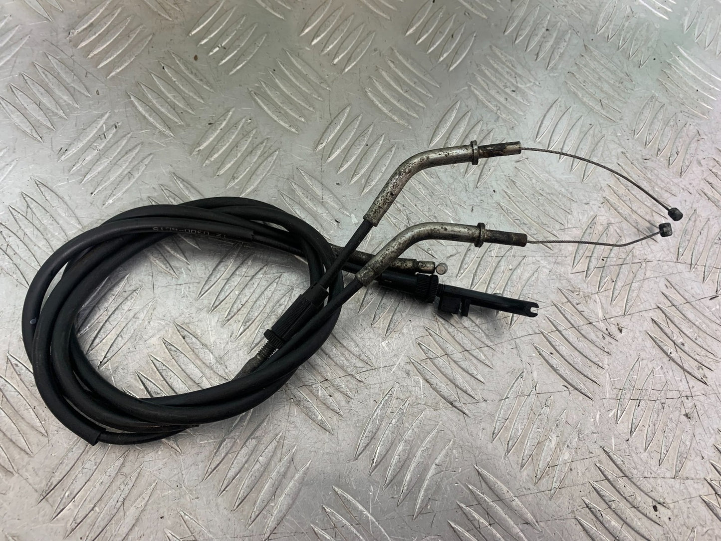 KAWASAKI 650 VERSYS THROTTLE CABLES  YEAR 2015-2018 (CMB1288)