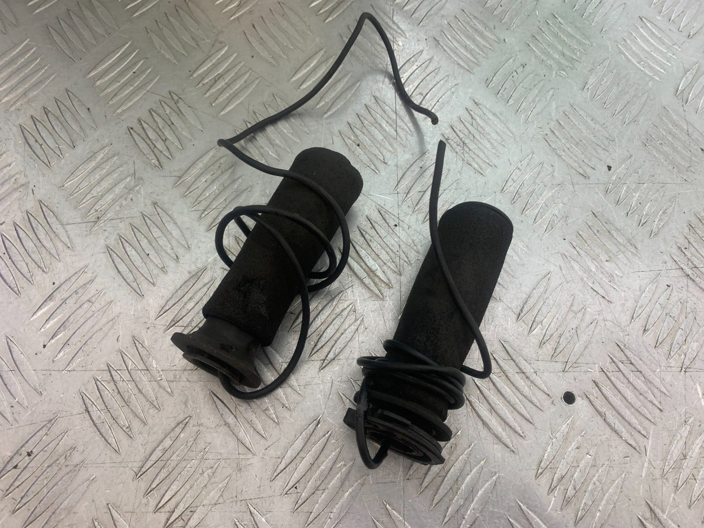 BMW K1200 K 1200 LT HEATED GRIPS    YEAR 1999-07 (CMB1271)