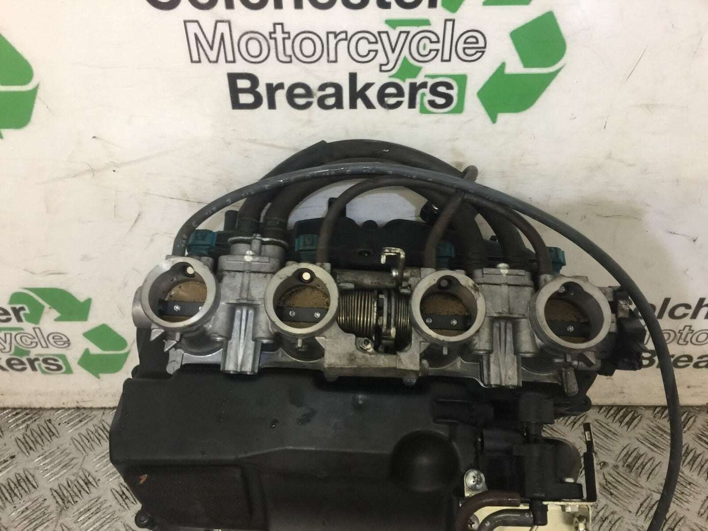 HONDA CB1000R CB 1000 R THROTTLE BODIES YEAR 2008-2016 (STOCK 715)