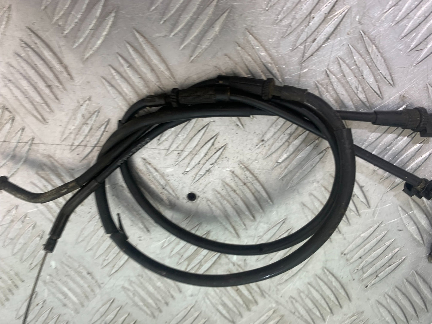 KAWASAKI ZZR1100 D THROTTLE CABLES   YEAR 1993-2001 (CMB1164)